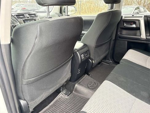 Used 2019 Toyota 4Runner SR5 w/ Four Season Floor Mat Package image 17