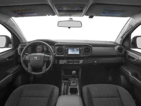 Used 2017 Toyota Tacoma SR AWD/4WD image 16