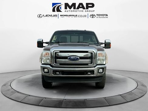 Used 2012 Ford F250 XLT w/ XLT Premium Pkg image 8