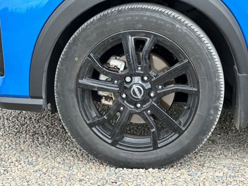Certified 2023 Nissan Kicks SR FWD image 12