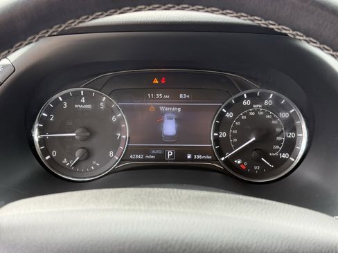 Used 2024 INFINITI QX80 Luxe image 18