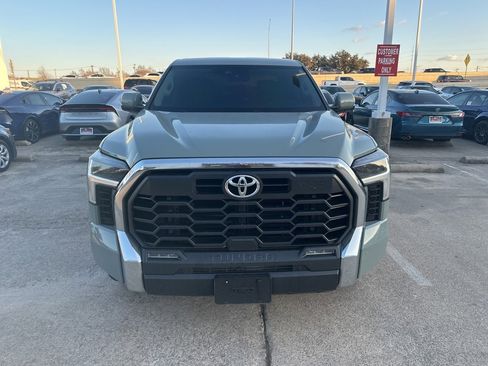 Used 2022 Toyota Tundra SR5 image 2