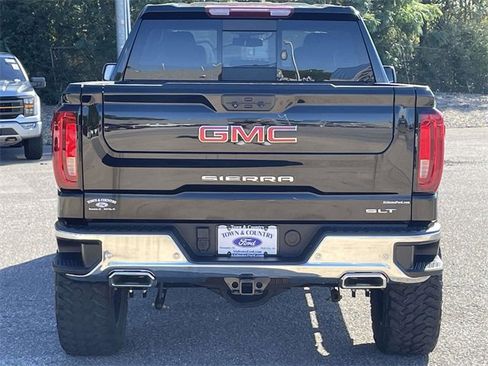 Used 2022 GMC Sierra 1500 SLT w/ SLT Premium Plus Package image 3