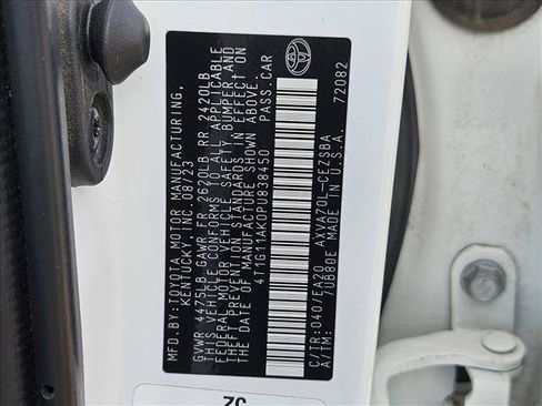 Used 2023 Toyota Camry SE FWD image 22