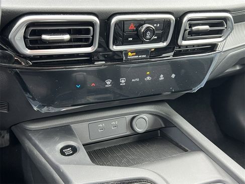 New 2026 Nissan Sentra SV image 20