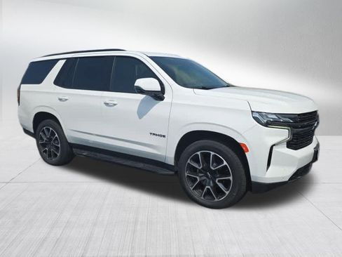 Used 2021 Chevrolet Tahoe RST w/ Luxury Package AWD/4WD image 2