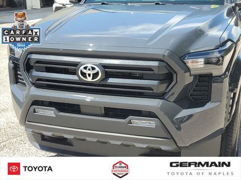 Certified 2025 Toyota Tacoma SR5 AWD/4WD image 14