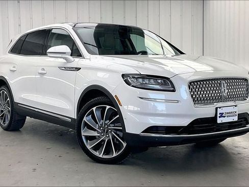 Used 2022 Lincoln Nautilus Reserve w/ Equipment Group 201A AWD/4WD image 35