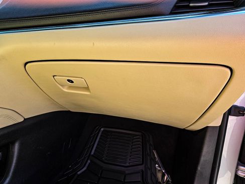 Used 2019 Cadillac XT5 AWD image 43