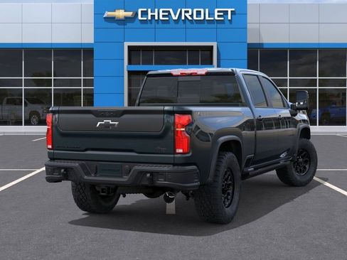 New 2026 Chevrolet Silverado 2500 ZR2 w/ ZR2 Bison Edition AWD/4WD image 4