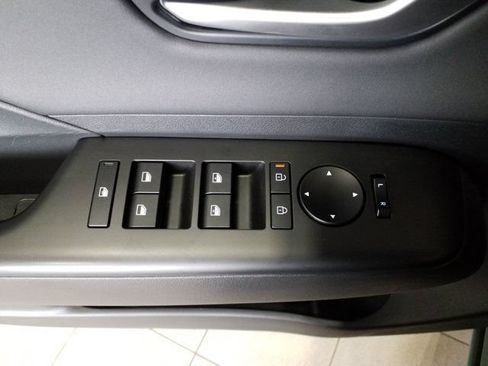 Certified 2024 Hyundai Kona Limited FWD image 12