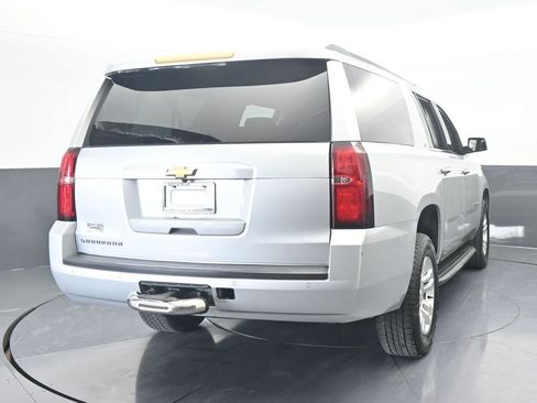 Used 2020 Chevrolet Suburban LT image 5