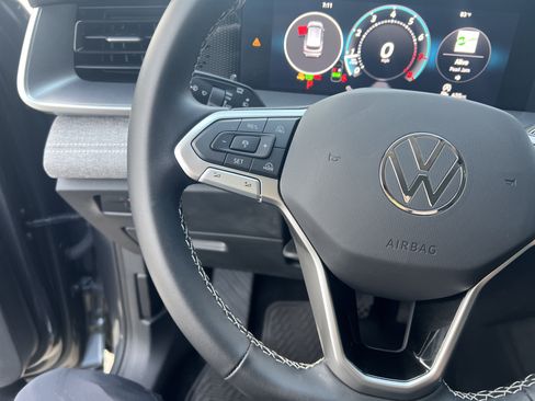 Certified 2026 Volkswagen Tiguan S FWD image 16