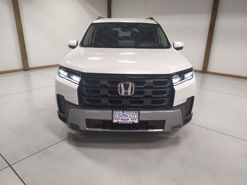 New 2026 Honda Pilot EX-L image 3