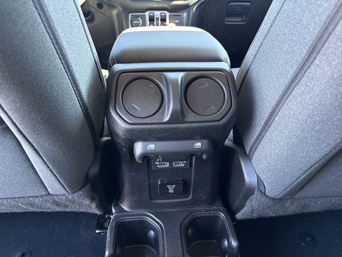 Used 2025 Jeep Wrangler Sahara w/ Technology Group image 14