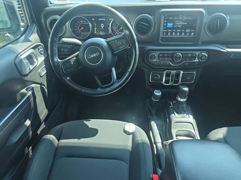 Used 2022 Jeep Wrangler Unlimited Sport AWD/4WD image 13