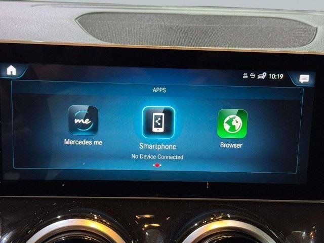Used 2021 Mercedes-Benz GLB 250 image 49