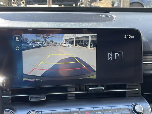 Used 2024 Hyundai Kona SEL image 18