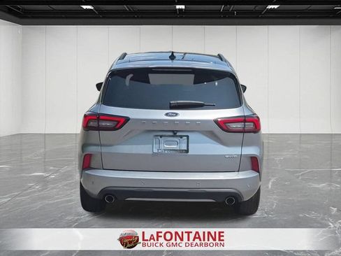 Used 2023 Ford Escape ST-Line w/ Tech Pack #1 AWD/4WD image 4