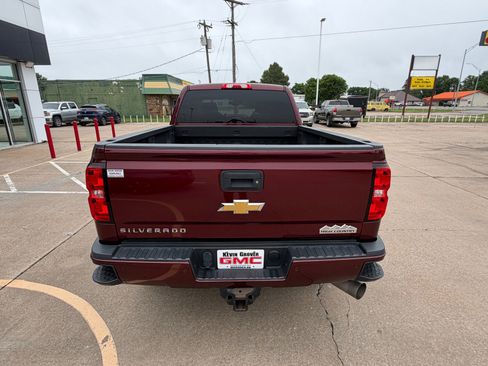 Used 2016 Chevrolet Silverado 2500 High Country w/ Duramax Plus Package AWD/4WD image 28