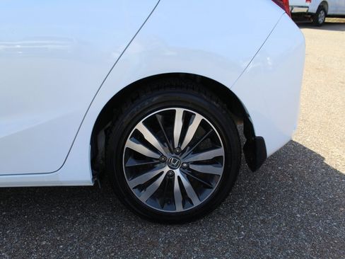 Used 2015 Honda Fit EX image 9