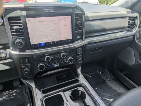 Certified 2025 Ford F250 Lariat w/ Lariat Ultimate Package AWD/4WD image 56