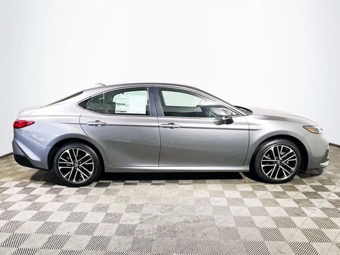 New 2026 Toyota Camry XLE AWD/4WD image 9