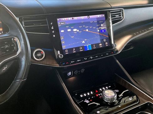 Used 2022 Jeep Grand Wagoneer Series I image 19