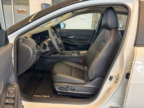 New 2026 Nissan Sentra SR w/ SR Premium Package image 14