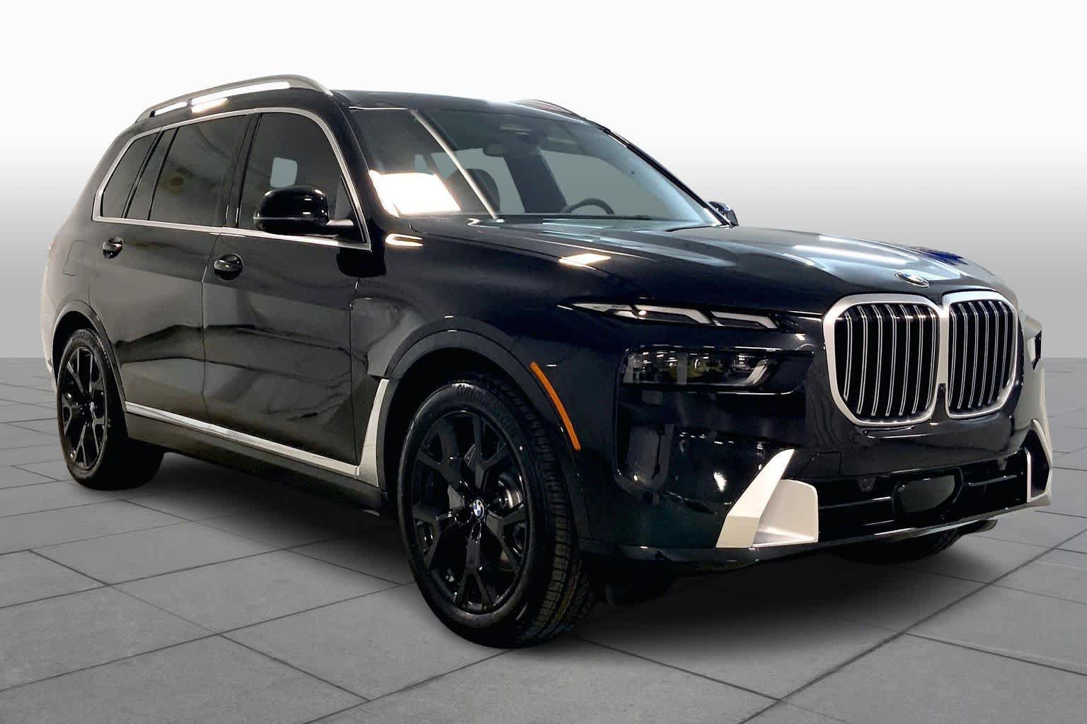 Used 2026 BMW X7 xDrive40i w/ Executive Package AWD/4WD image 2