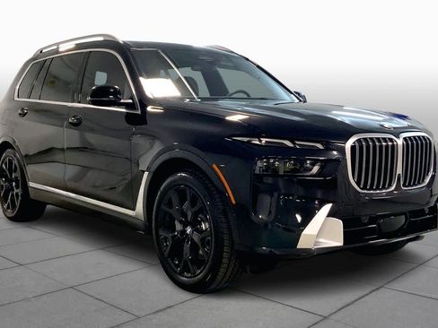 Used 2026 BMW X7 xDrive40i w/ Executive Package AWD/4WD image 2