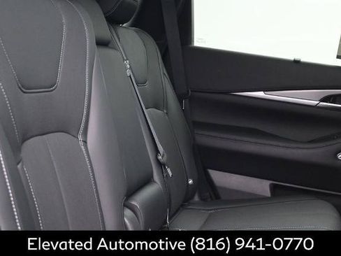 Certified 2026 INFINITI QX60 Luxe w/ Cargo Package AWD/4WD image 10