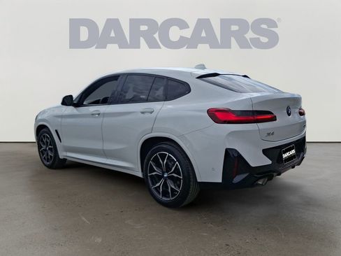 Certified 2024 BMW X4 xDrive30i w/ Premium Package AWD/4WD image 4