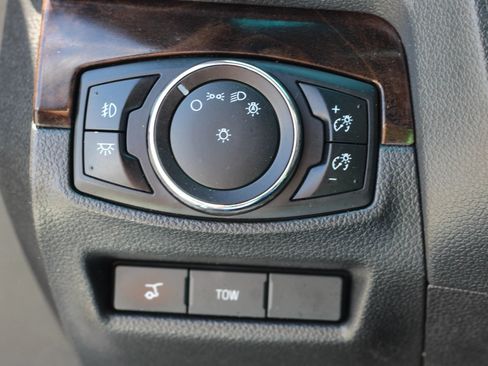 Used 2014 Ford Explorer Limited w/ Equipment Group 301A AWD/4WD image 21