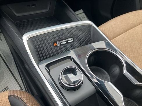 Used 2026 Chevrolet Equinox ACTIV w/ Convenience Package III image 36