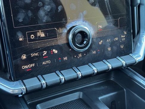 Used 2025 GMC Acadia Elevation image 24