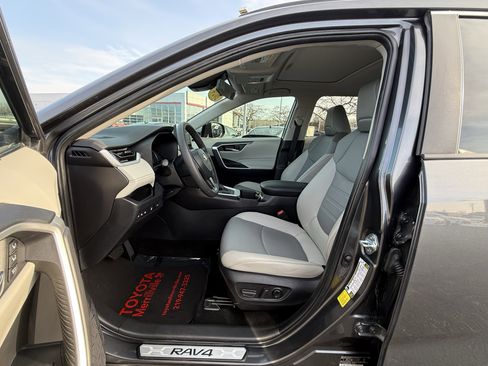 Certified 2024 Toyota RAV4 XLE Premium image 15