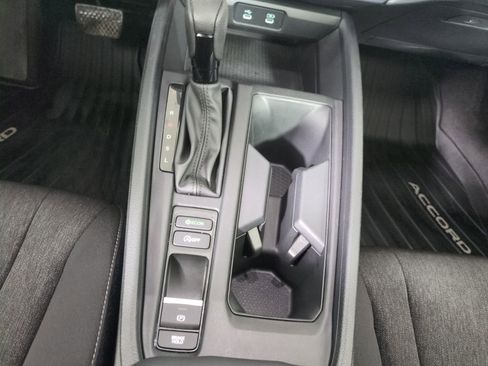 Certified 2025 Honda Accord SE image 22