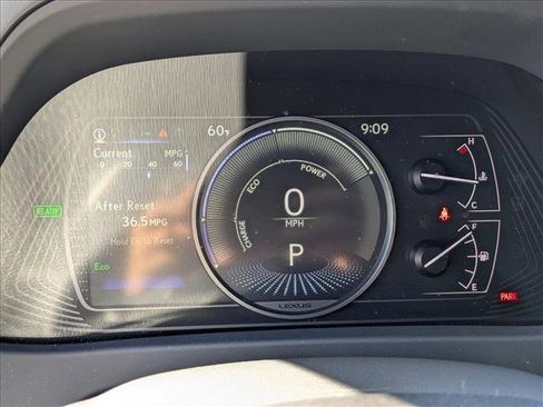 Used 2024 Lexus UX 250h FWD image 11