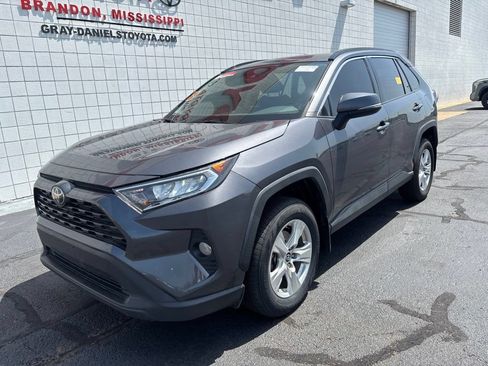 Used 2019 Toyota RAV4 XLE w/ Convenience Package AWD/4WD image 1