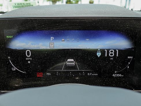 Used 2023 Kia Niro Wave FWD image 24