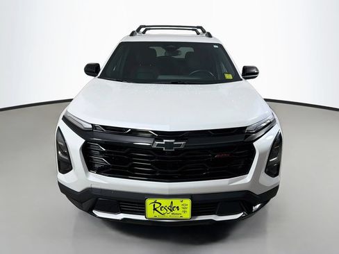 Used 2025 Chevrolet Equinox RS AWD/4WD image 2