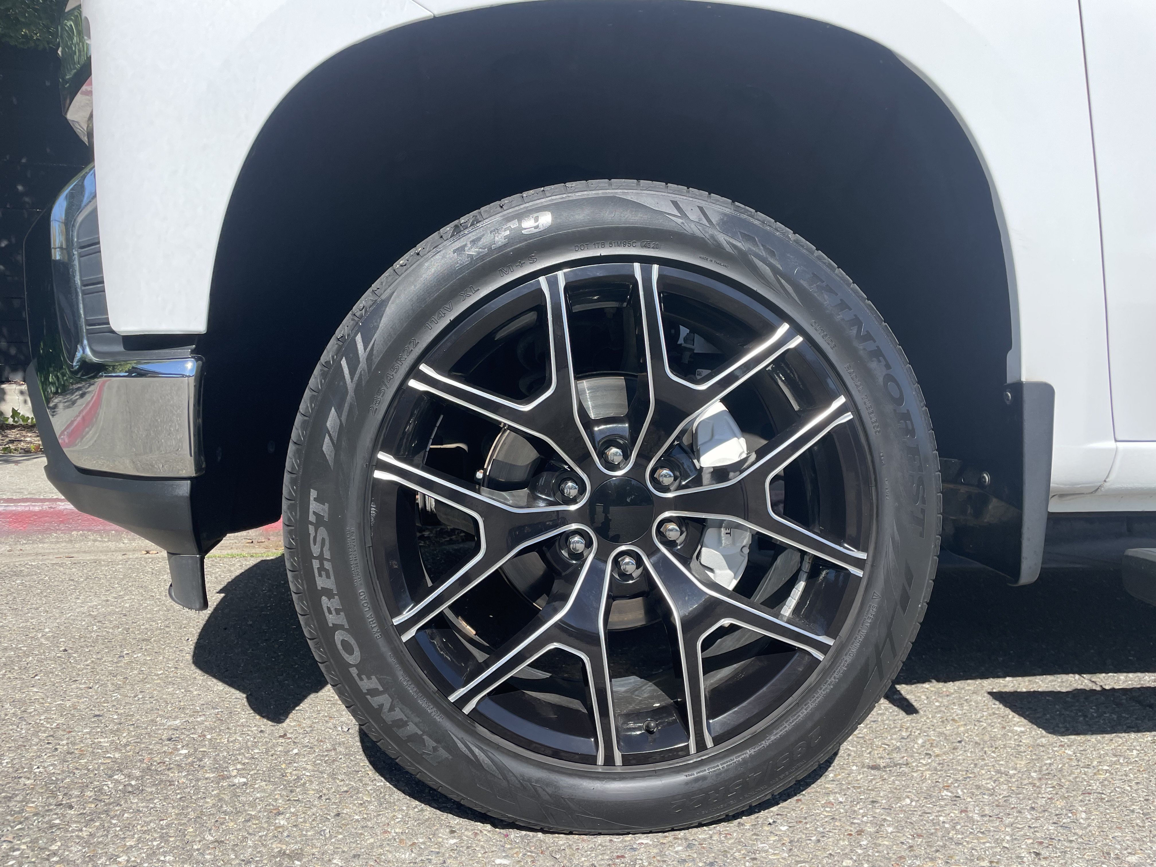 Used 2020 Chevrolet Silverado 1500 LT w/ All-Star Edition RWD image 21