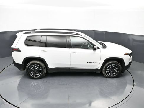 New 2026 Jeep Cherokee Limited AWD/4WD image 36