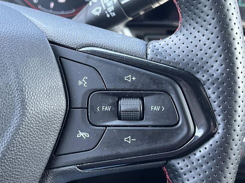 Used 2024 Chevrolet Trax RS w/ Driver Confidence Package image 21