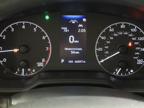 Used 2024 Toyota Corolla LE FWD image 25