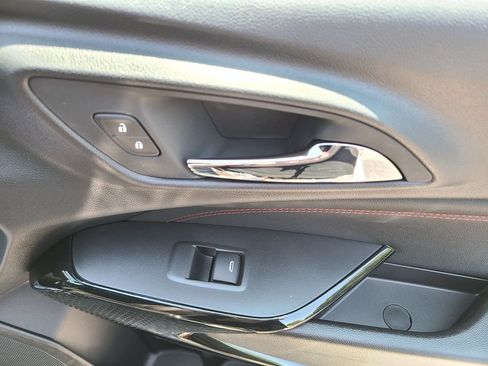 New 2026 Chevrolet Trax RS w/ Sunroof Package FWD image 10