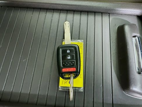 Used 2014 Honda CR-V EX-L image 39