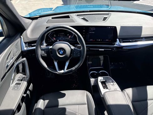 Used 2025 BMW X1 xDrive28i image 8
