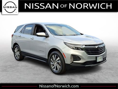 Used 2022 Chevrolet Equinox LT image 1